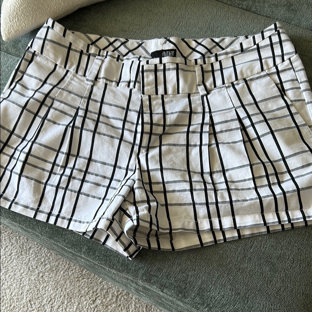 Plaid Shorts - White and Black